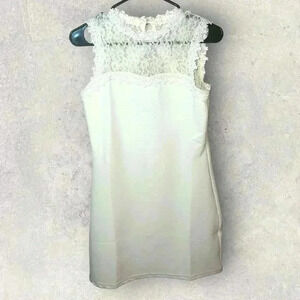 NWT griffin dress with key hole size small